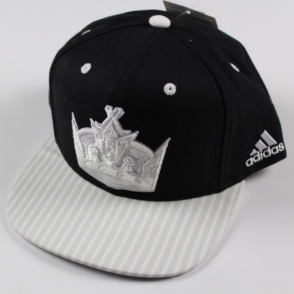 adidas hockey snapback